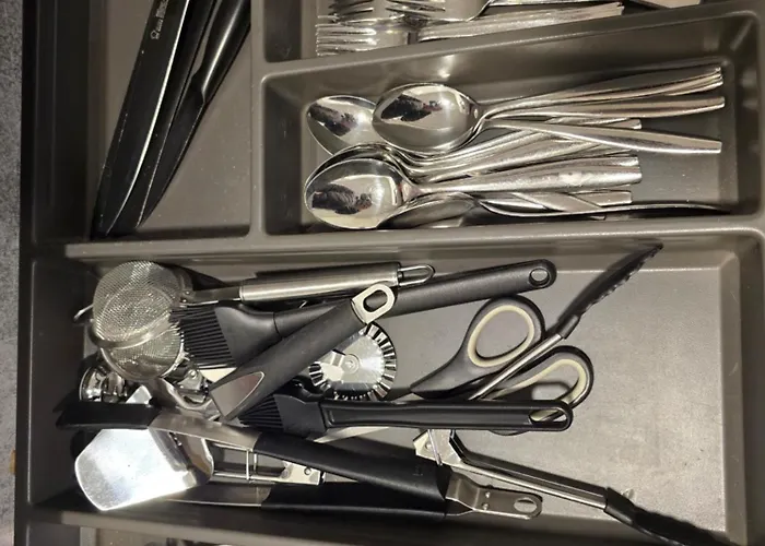 Anttoninvahe 5 - Upea Talo Raumalla דירה ראומה